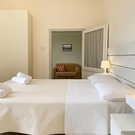 Apartmán Floor - Panoramic Roof View - Quiet And