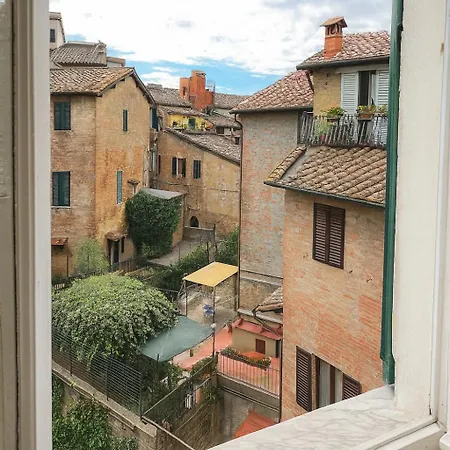 Floor - Panoramic Roof View - Quiet And Apartmán Siena